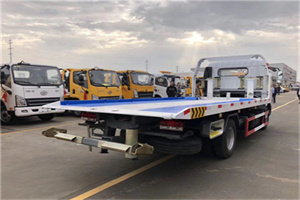 上杭汽车救援补胎